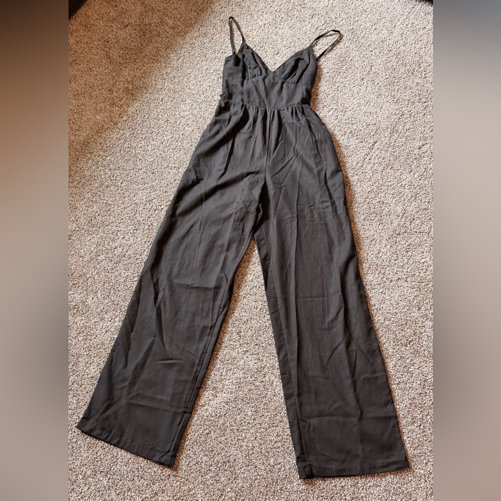 Women’s Elegant Black Jumpsuit - Picture 2 of 6